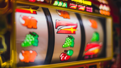 Here’s Why You Often Lose When Playing Online Slot Games